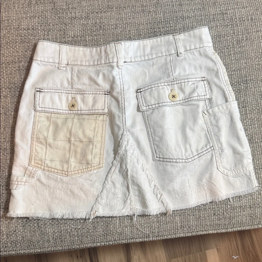 Free People We The Free Mini Skirt Distressed Patchwork Pockets Ivory sz30 - Picture 2 of 5